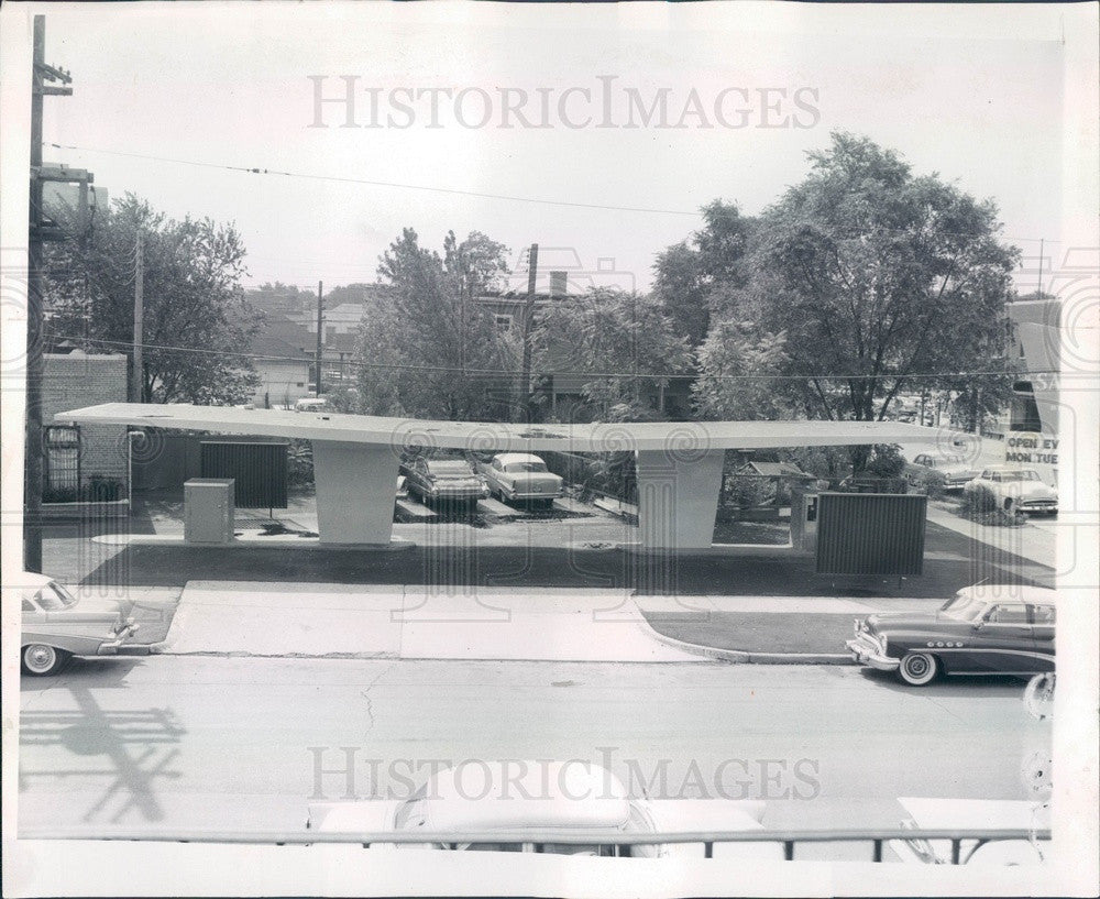 1959 Chicago, Illinois Savings &amp; Loan Association Drive Up Banking Press Photo - Historic Images