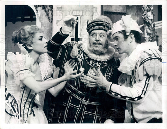 1964 Ontario, Canada Stratford Shakespearean Festival Press Photo - Historic Images