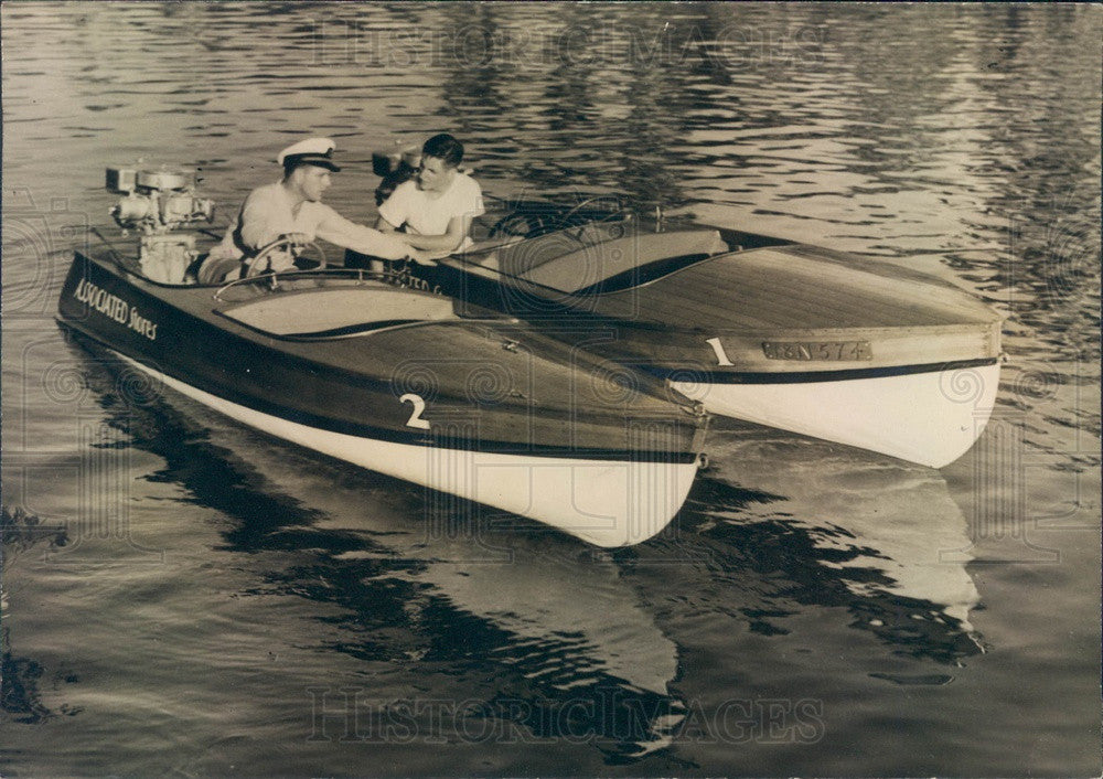 Undated Speedboats Press Photo - Historic Images