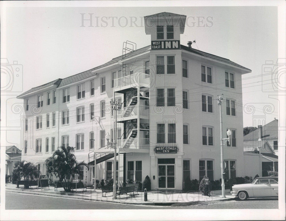 1957 St. Petersburg Florida West Coast Inn Press Photo - Historic Images