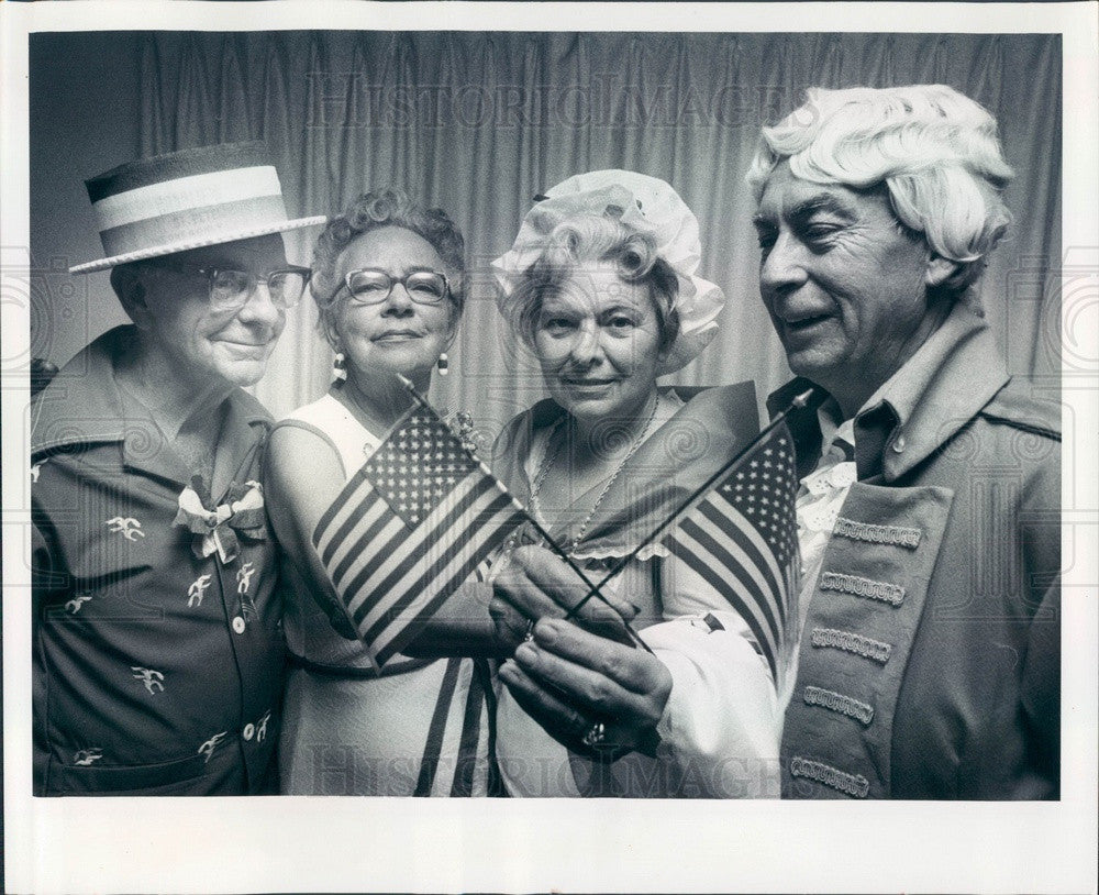 1975 St. Petersburg Florida Dolphinettes Club Members Press Photo - Historic Images