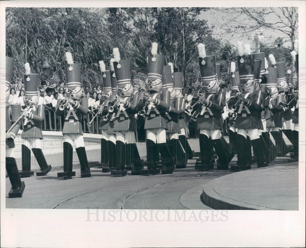 1971 Orlando, Florida Walt Disney World Wooden Soldiers on Parade Press Photo - Historic Images