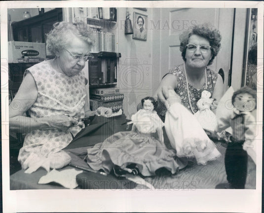 1970 St. Petersburg Florida Doll Club Members Smith & Norval Press Photo - Historic Images