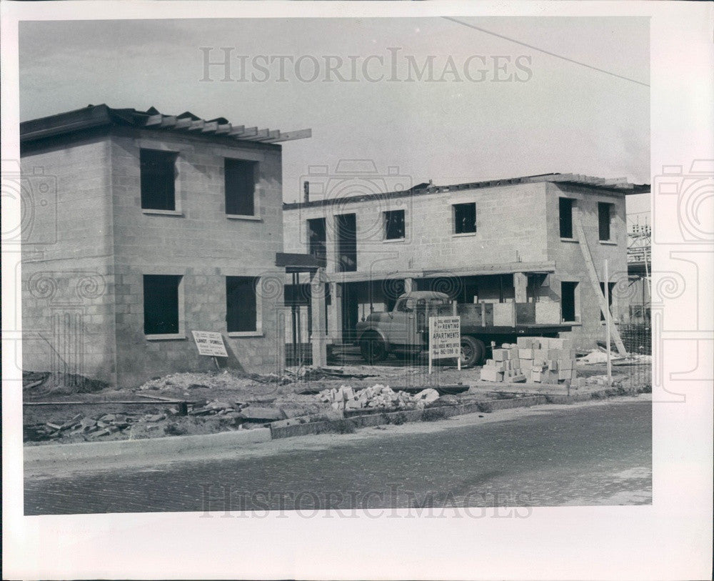 1966 St. Petersburg Florida Doll House Apartments Construction Press Photo - Historic Images