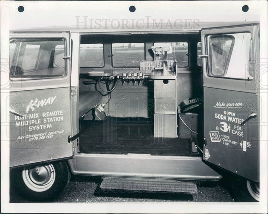 1963 St. Petersburg FL Double Kay Beverage Mobile Bar Equipment Demo Press Photo - Historic Images