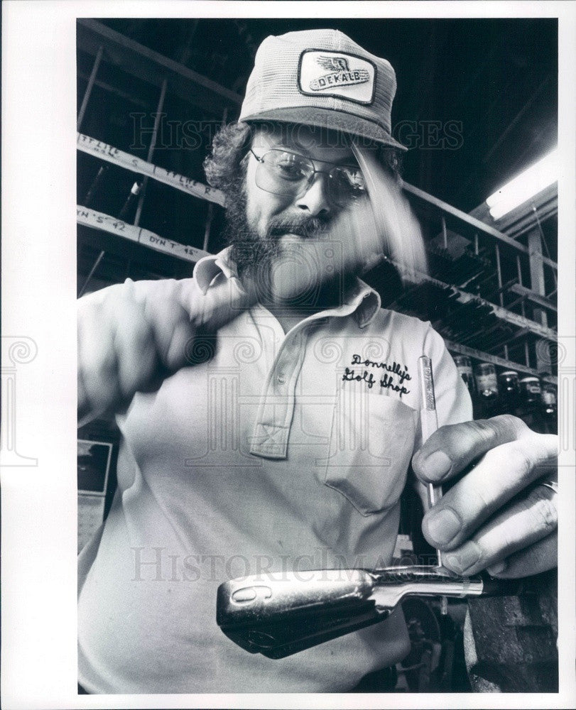 1981 Largo, Florida Donnelly&#39;s Golf Shop Technician Jeff Parrott Press Photo - Historic Images