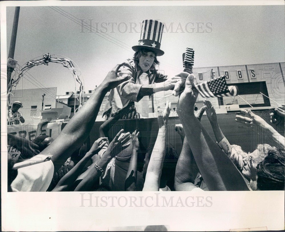 1977 St. Petersburg, Florida Webb&#39;s City Shopping Center Celebration Press Photo - Historic Images