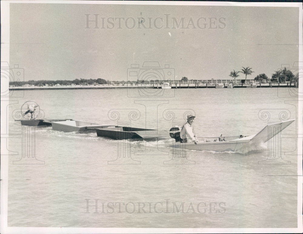 1957 St. Petersburg Florida River Boat Bug Train Press Photo - Historic Images