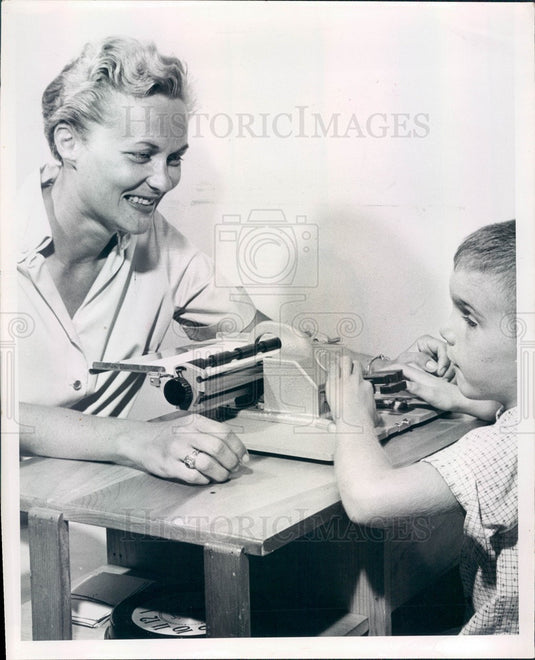 1958 Braille Writer Press Photo - Historic Images
