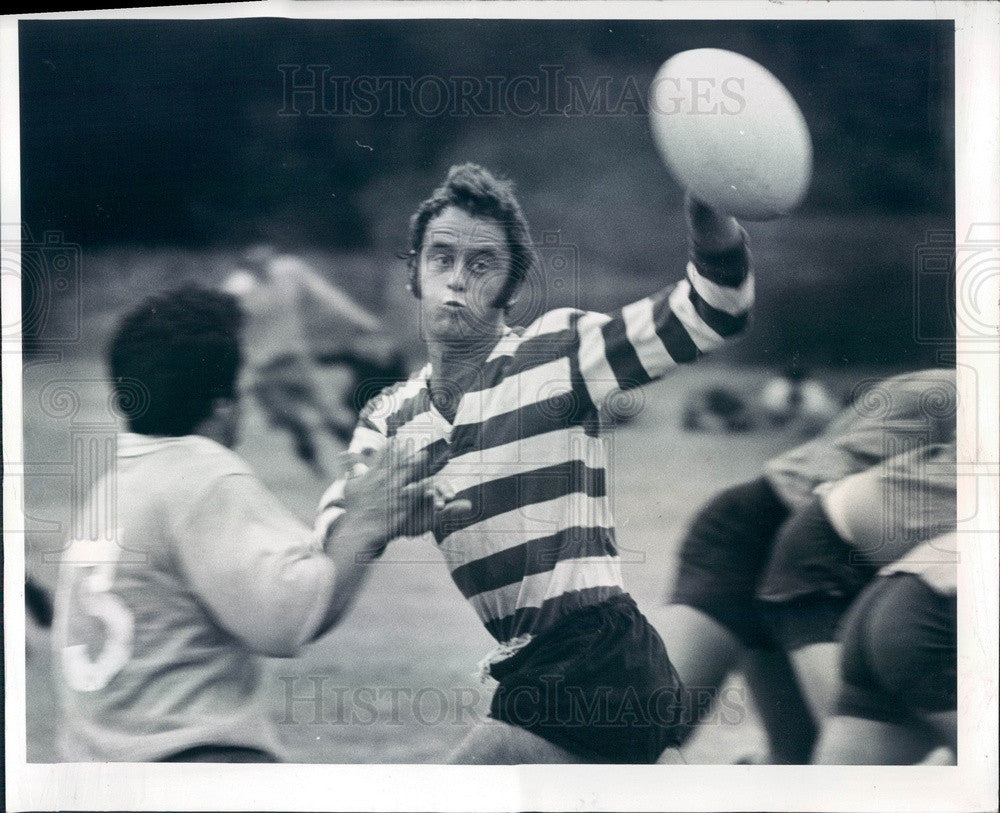 1977 British Frigate HMS Eskimo Rugby Team in St. Petersburg Florida Press Photo - Historic Images