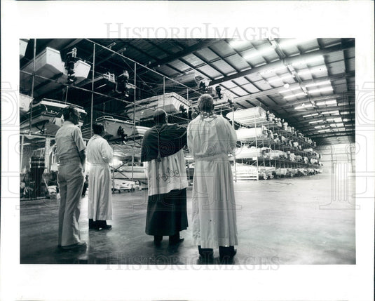 1981 St. Petersburg FL St Brendan Catholic Church Boat Blessing Press Photo - Historic Images