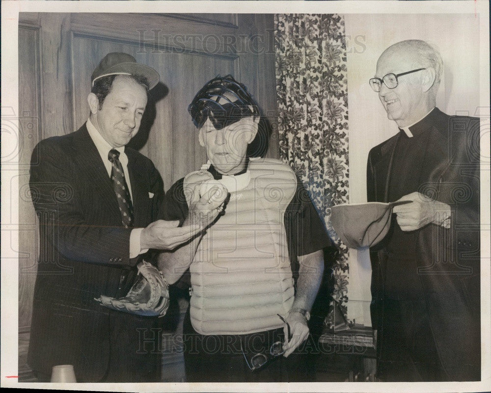 1977 Denver, Colorado Archbishop James Casey, Bishop George Evans Press Photo - Historic Images
