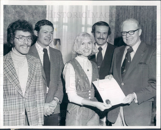 1974 Denver, CO Environmental Learning Center Founder Eva Mackintosh Press Photo - Historic Images