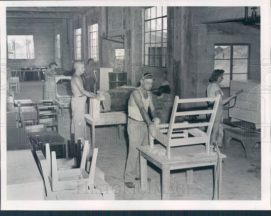 1951 St. Petersburg Florida Kempker Furniture Manufacturing Company Press Photo - Historic Images