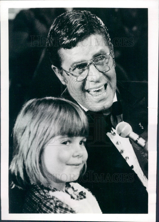 1982 Entertainer & Muscular Dystrophy Spokesperson Jerry Lewis Press Photo - Historic Images