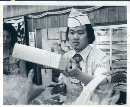 1979 Denver, Colorado Vietnamese Social Services Worker Huy Dieu Li Press Photo - Historic Images