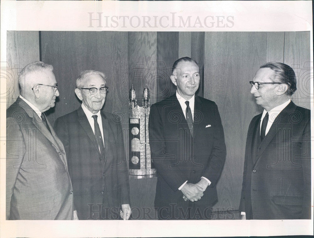 1964 Denver, Colorado Congregation Emanuel, Rabbi Stone Press Photo - Historic Images