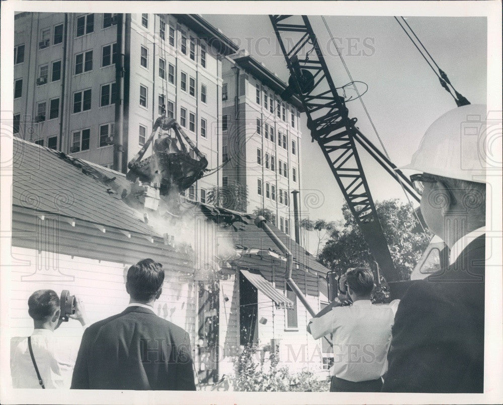 1967 St. Petersburg Florida Apt Building Demolished Press Photo - Historic Images
