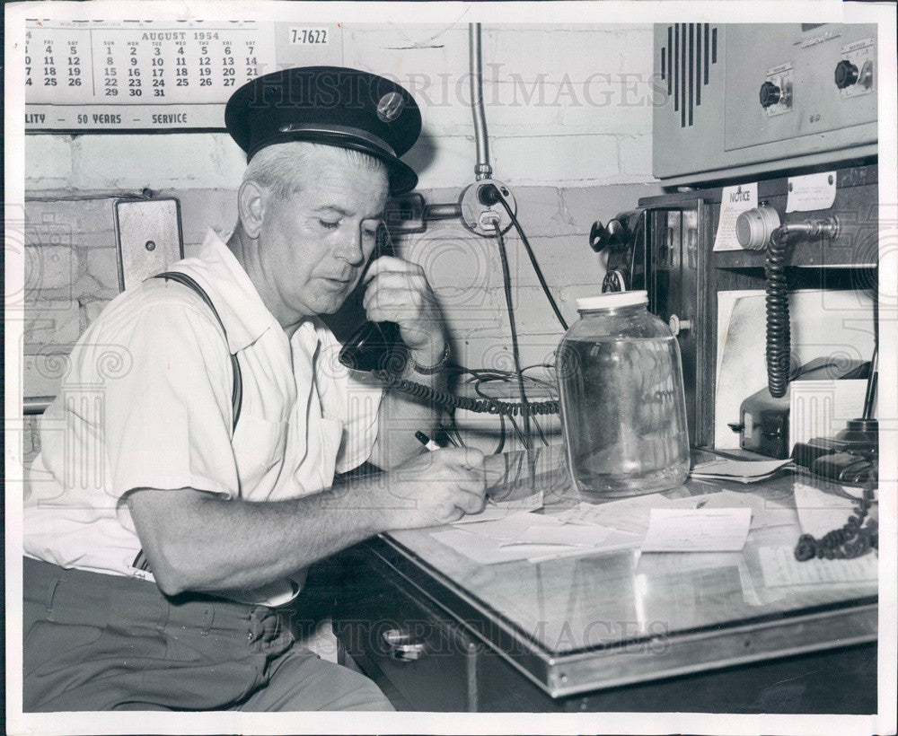 1954 Roseville, Michigan Captain Dwight Louel Press Photo - Historic Images