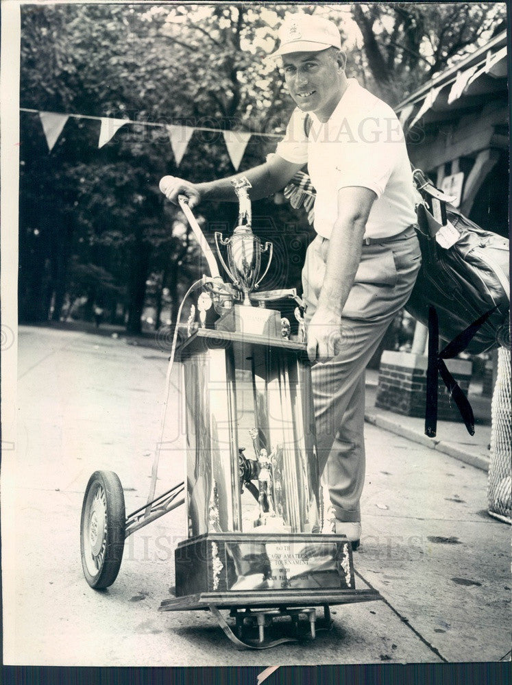 1964 Chicago, Illinois Amateur Golf Tournament Winner Wayne Etherton Press Photo - Historic Images