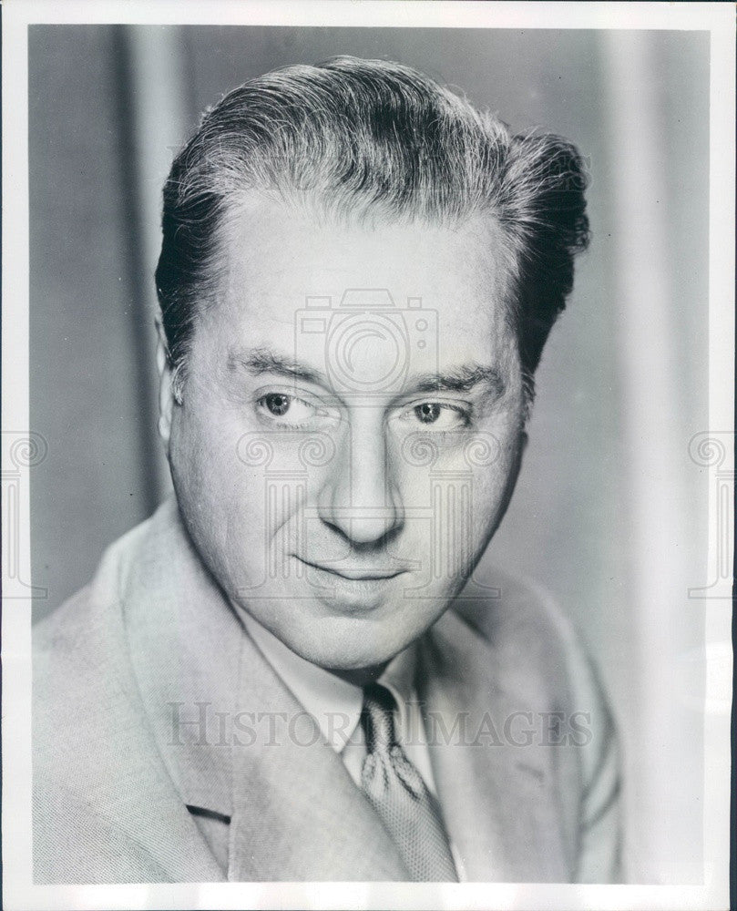 1954 French Actor &amp; Movie Star Claude Dauphin Press Photo - Historic Images