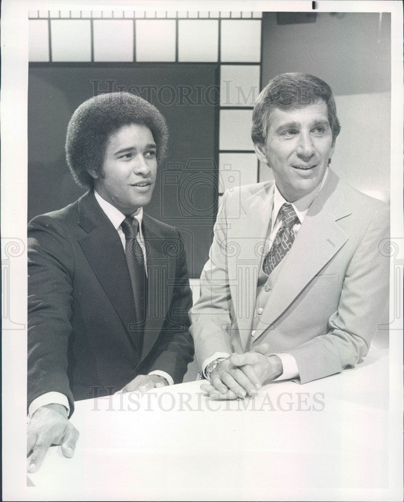 1981 TV Show Grandstand Co-Hosts Lee Leonard &amp; Bryant Gumbel Press Photo - Historic Images