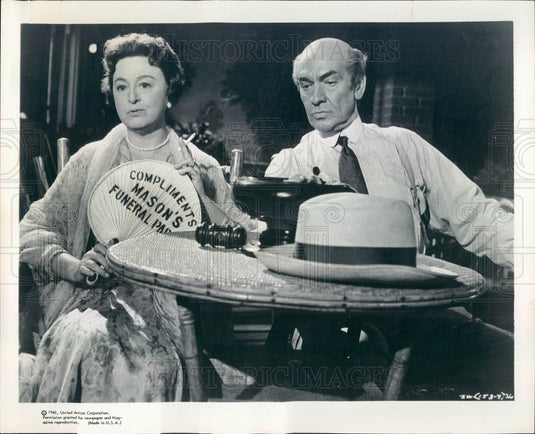 1960 Hollywood Actor & Movie Star Fredric March & Florence Eldridge Press Photo - Historic Images