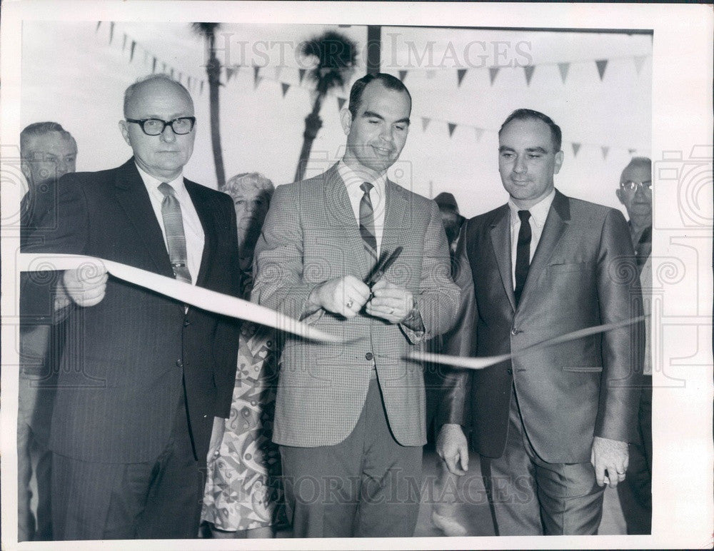1970 Port Richey, Florida Eckerd Drug Store Opening, Jasmine Plaza Press Photo - Historic Images