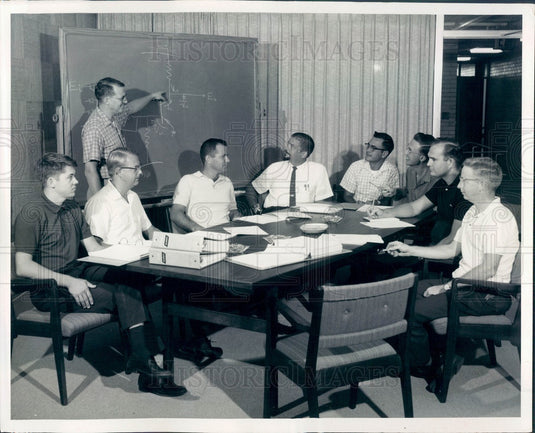1963 Sarasota, Florida Electro-Mechanical Research Space Flight Team Press Photo - Historic Images