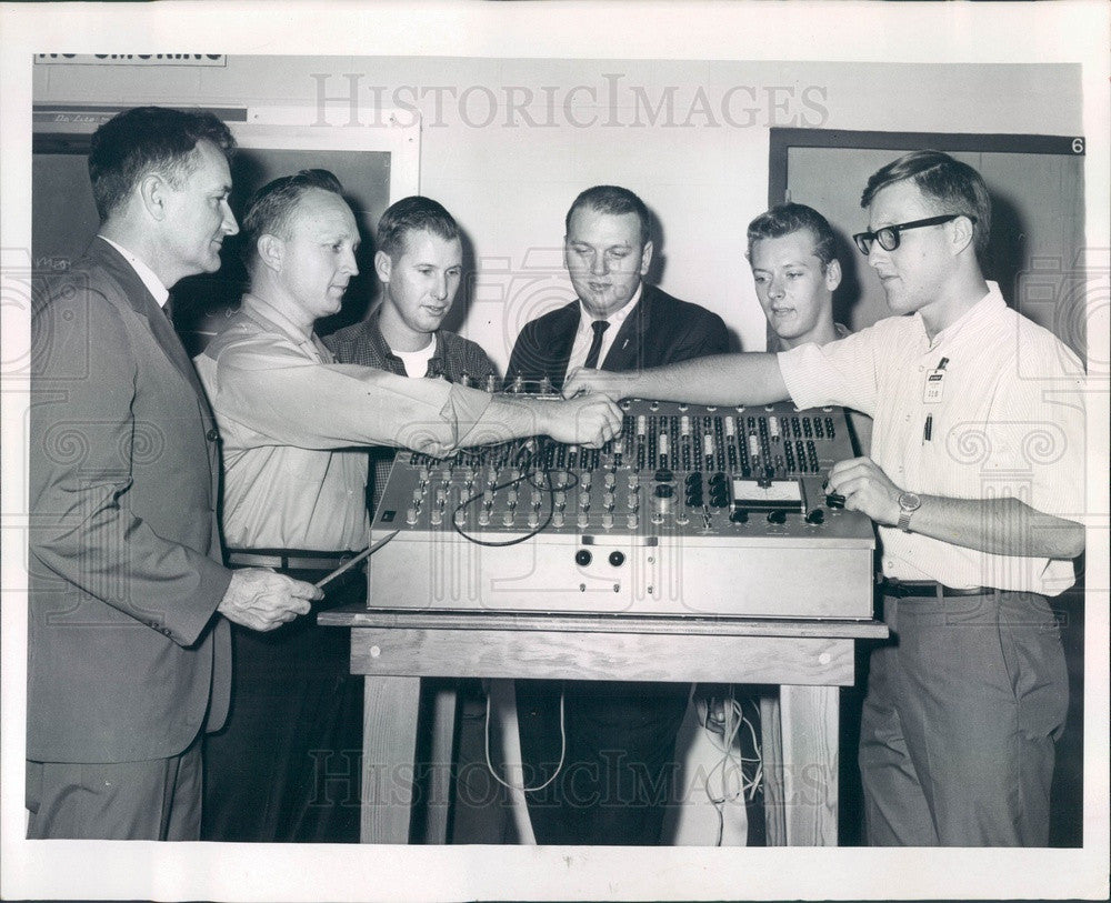 1965 Sarasota, Florida Electro-Mechanical Research Press Photo - Historic Images
