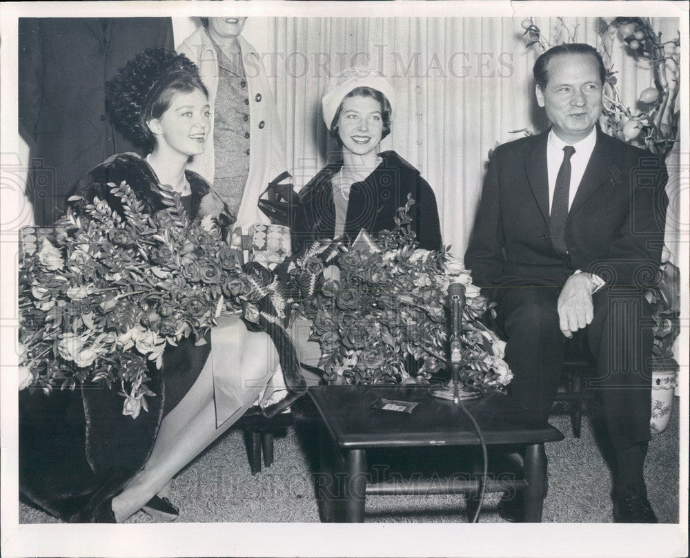 1960 Sweden Royal Family, Princess Birgitta, Princess Desiree Press Photo - Historic Images