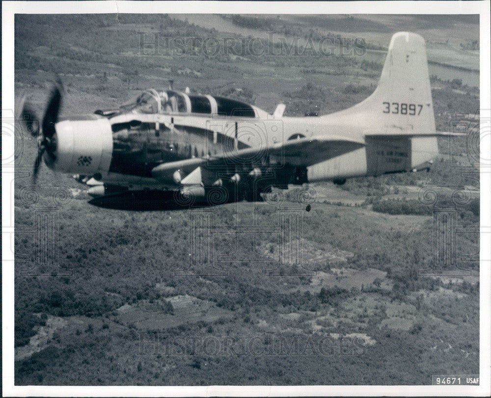 1966 US Air Force A-1 Skyraider Press Photo - Historic Images