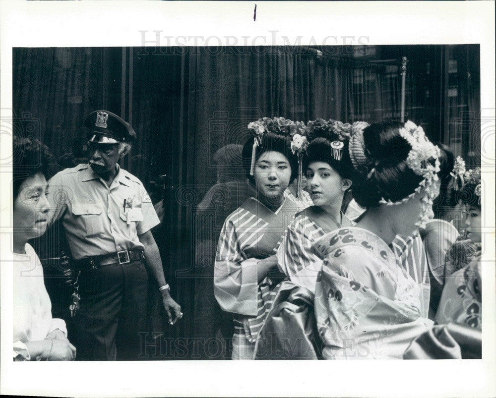 1989 Chicago Historical Society Japan Day Dancers Press Photo - Historic Images