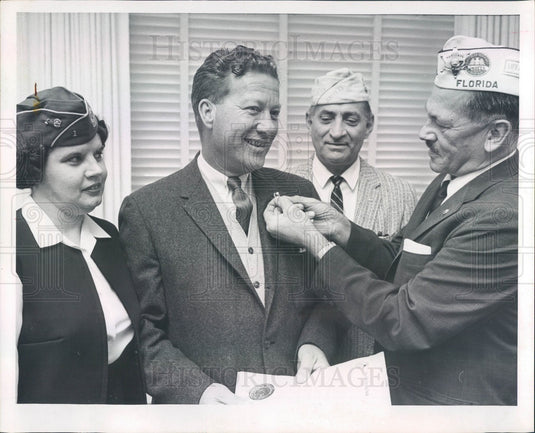 1964 St. Petersburg Florida Mayor Herman Goldner & WWII AMVETS Press Photo - Historic Images