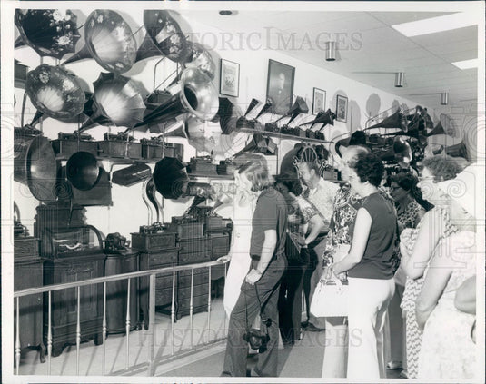 1976 Ft Myers, Florida Inventor Thomas Edison's Museum, Phonographs Press Photo - Historic Images
