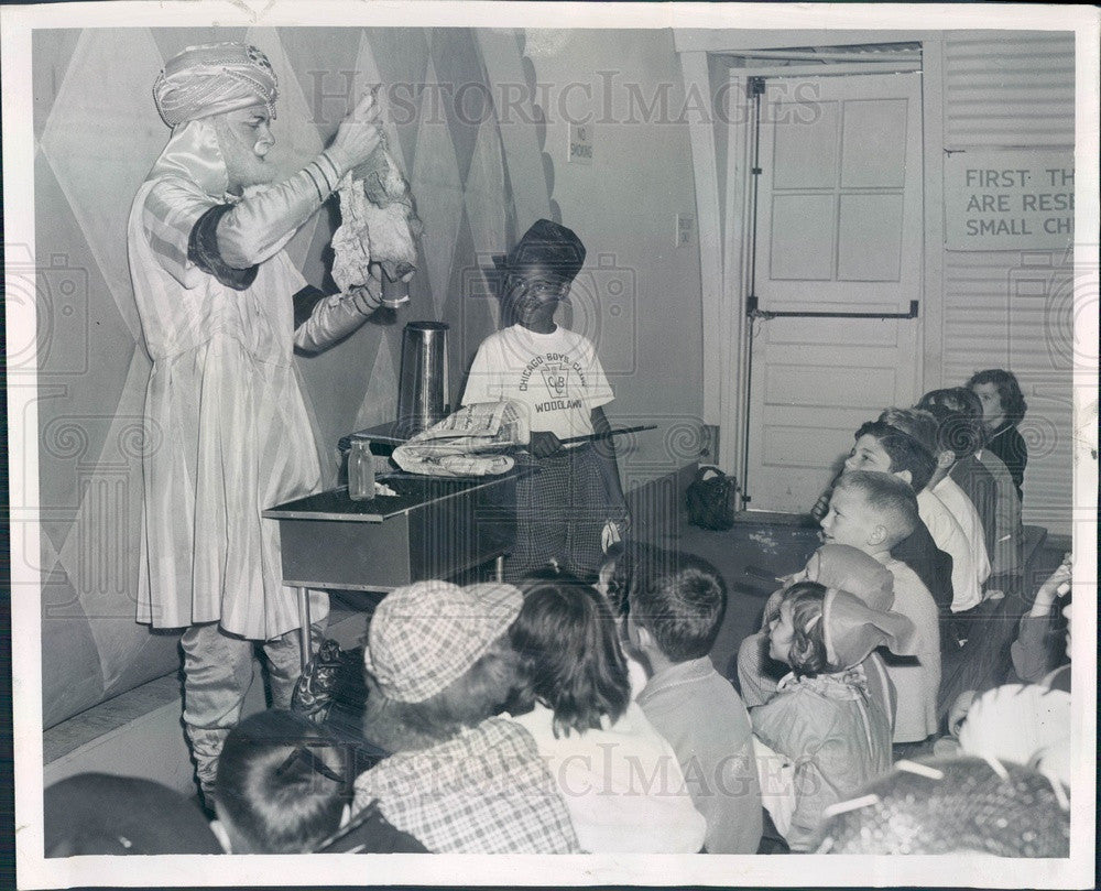 1950 Illinois Chicago Fair of 1950 Children&#39;s Theater Festival Press Photo - Historic Images