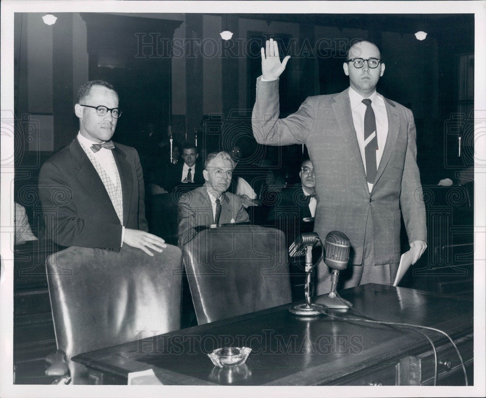 1954 Detroit, Michigan Alleged Communist Myron Sharpe Press Photo - Historic Images