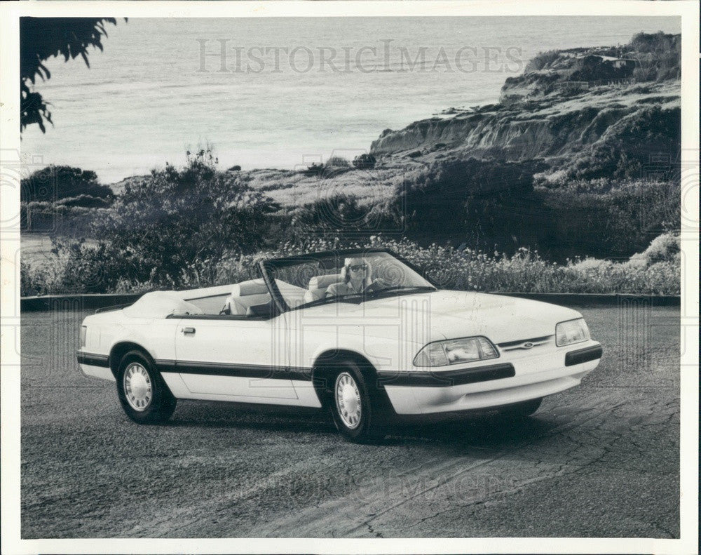 1987 Ford Mustang GT Convertible Press Photo - Historic Images