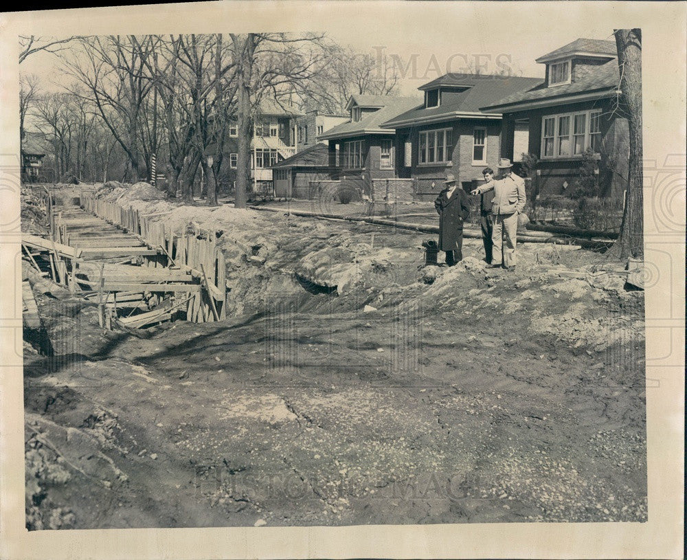 1952 Chicago, Illinois Sewer Construction 109th & Wood Press Photo - Historic Images