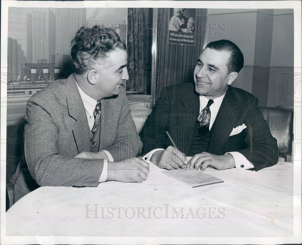 1943 Dearborn, Michigan Ford Bus Distributor Frank Geisler Press Photo - Historic Images