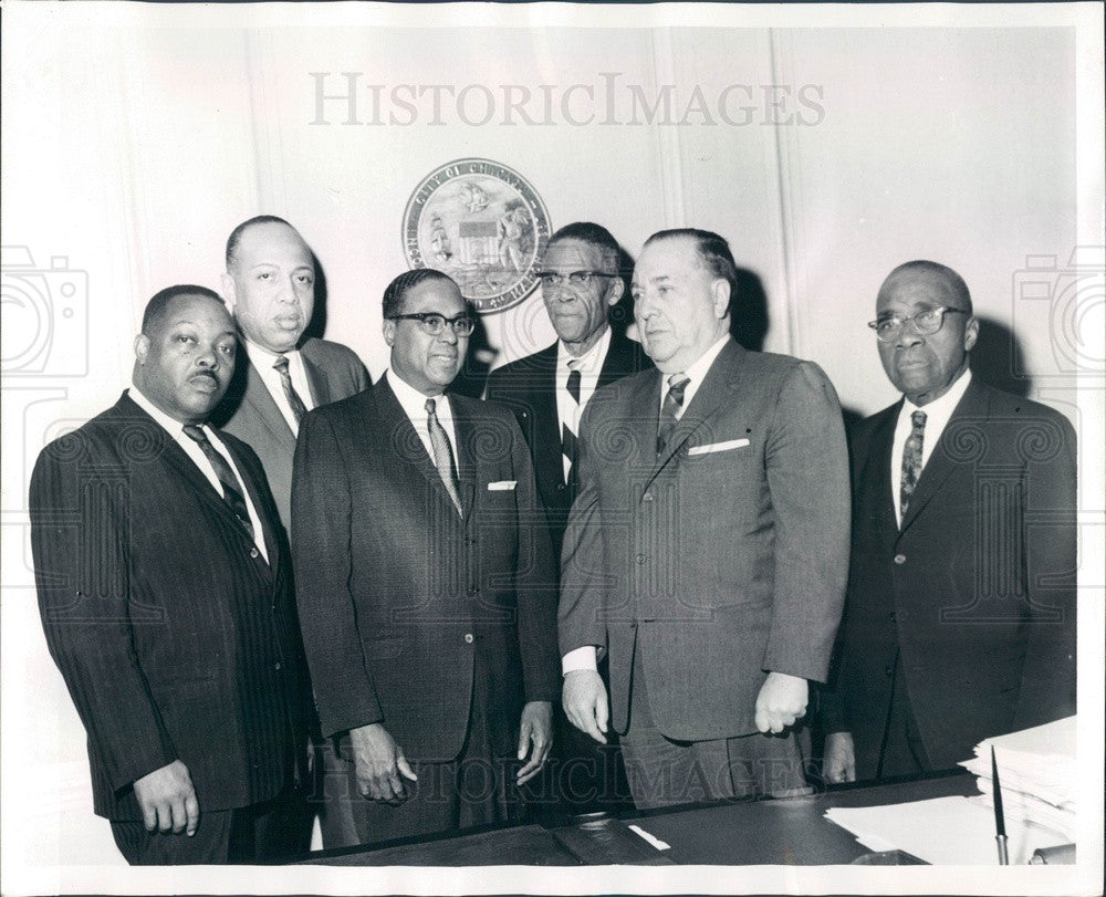 1964 Chicago, Illinois Mayor Daley & Civic Liberty League Press Photo - Historic Images