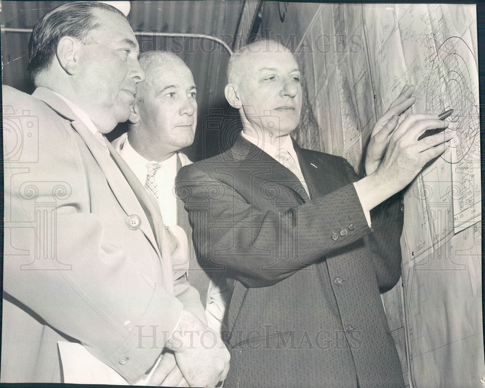 1958 Illinois Civil Defense Dir Woodward/Mayor Daley/Fire Comr Quinn Press Photo - Historic Images