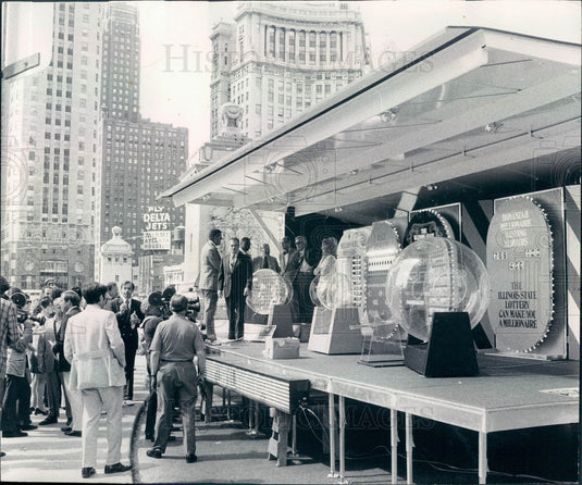 1974 Illinois State Lottery Showmobile Press Photo - Historic Images
