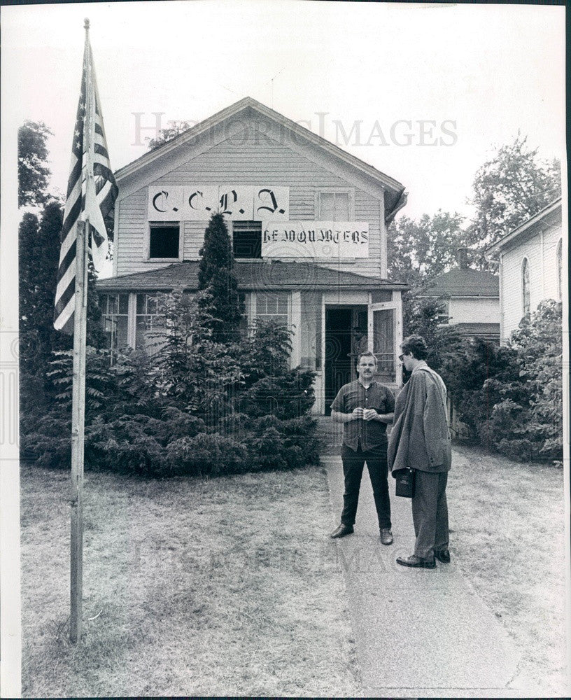 1970 Waukegan, Illinois Headquarters for Striking Policemen Press Photo - Historic Images