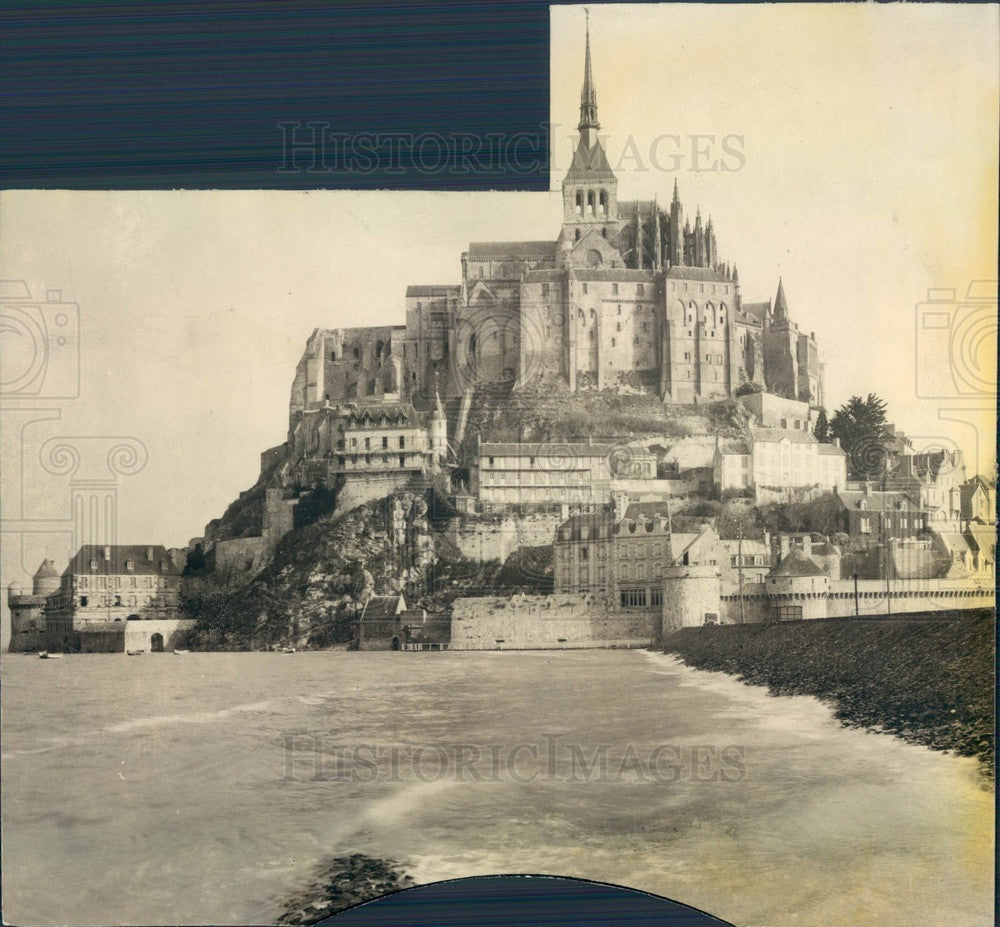 1932 France Mont St. Michel at High Tide Press Photo - Historic Images
