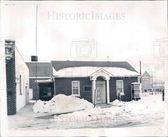 1960 Roselle, Illinois Roselle Village Hall Press Photo - Historic Images