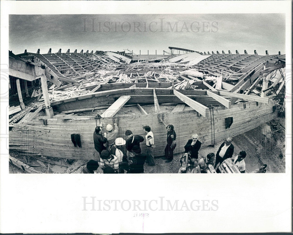 1979 Rosemont, IL Horizon Stadium Construction, Roof Collapse Press Photo - Historic Images