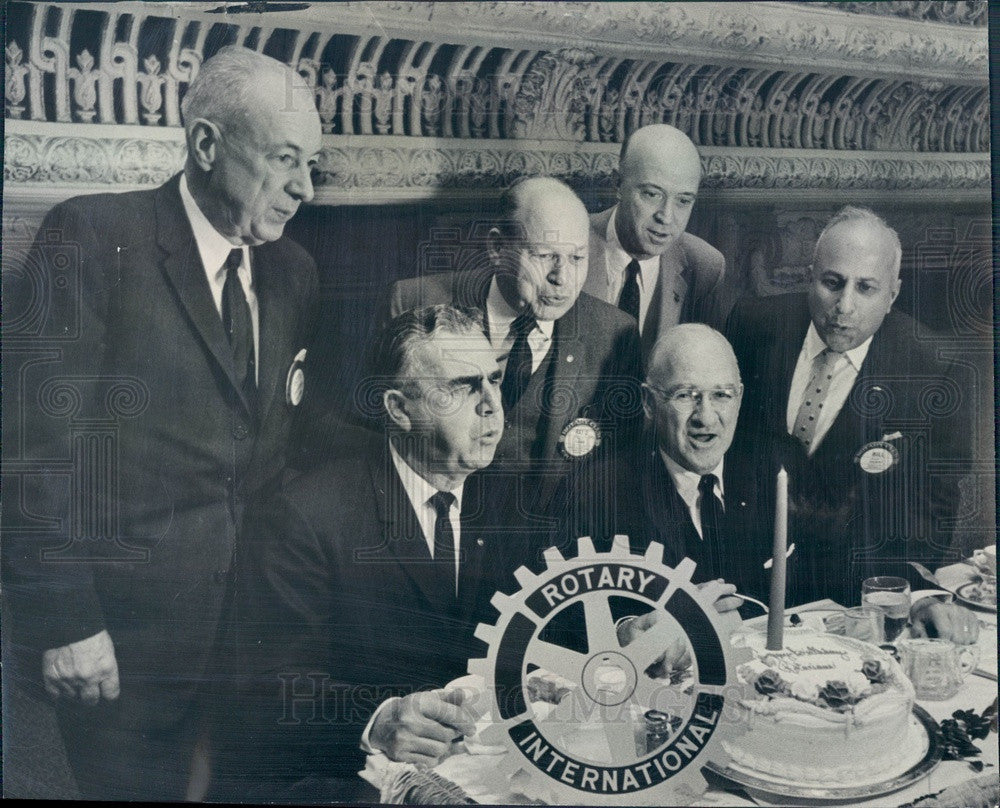 1965 Chicago, Illinois Rotary Club 60th Birthday Press Photo - Historic Images