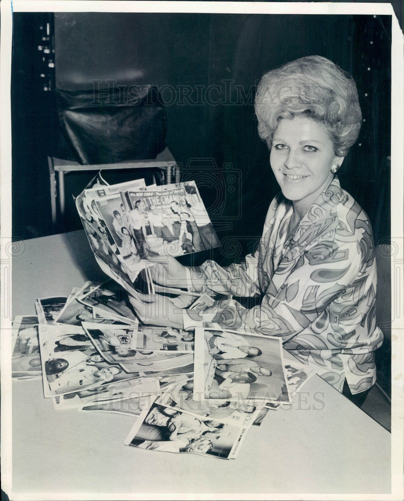 1965 Chicago Sun-Times Librarian Connie Wilkie, Bowling Contest Press Photo - Historic Images