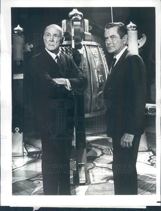 1972 Actors Dean Jagger & Glenn Ford Press Photo - Historic Images